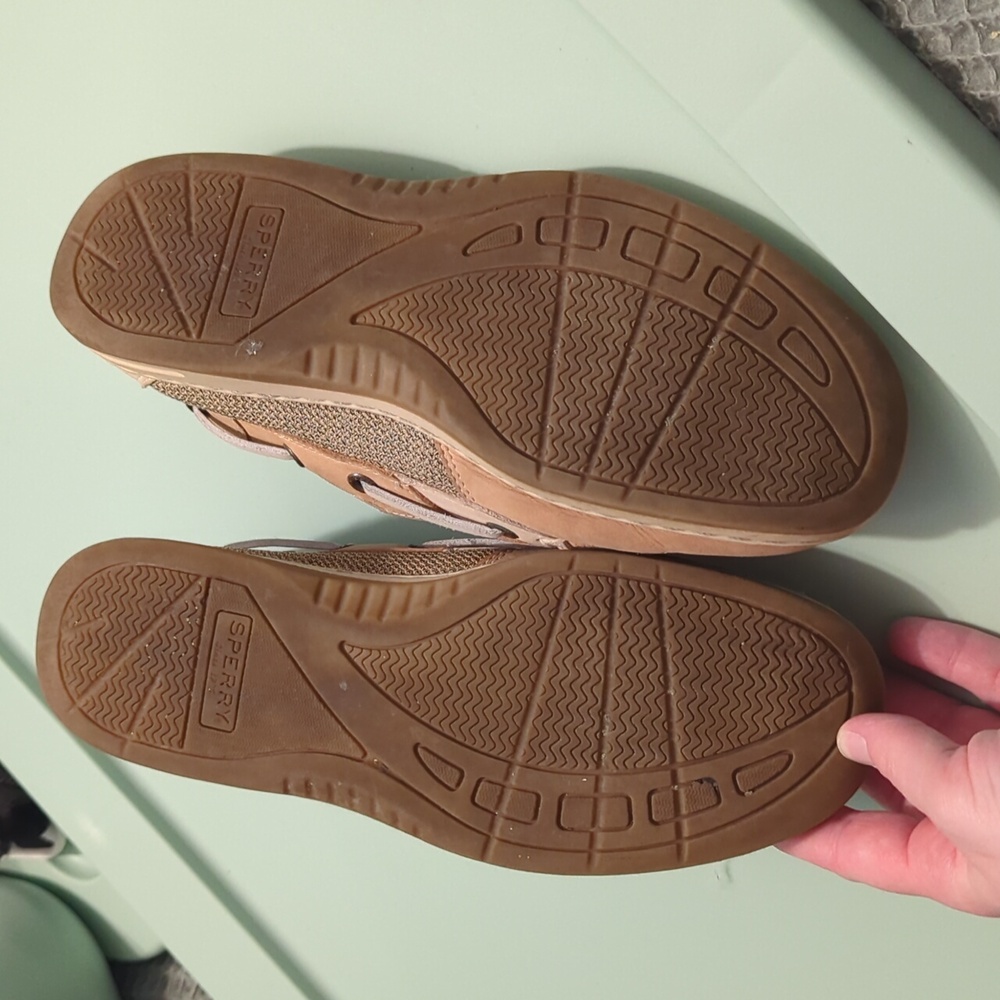 Sperry's - Picture 2 of 3